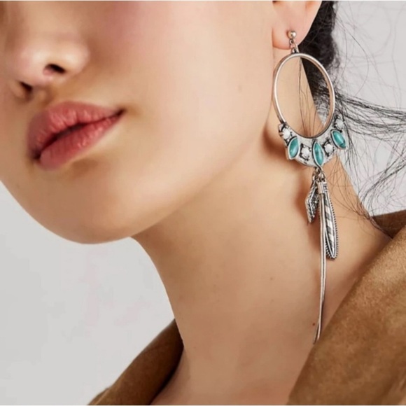Free People Jewelry - Free People Winona Hoops